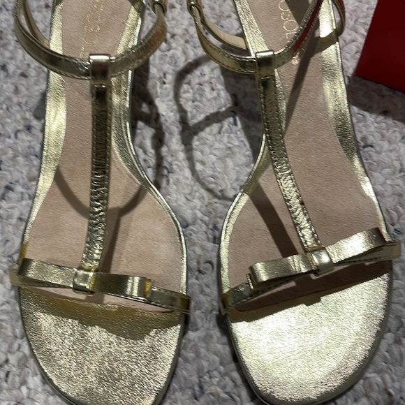 Aerosols gold heel sandal - Picture 8 of 8